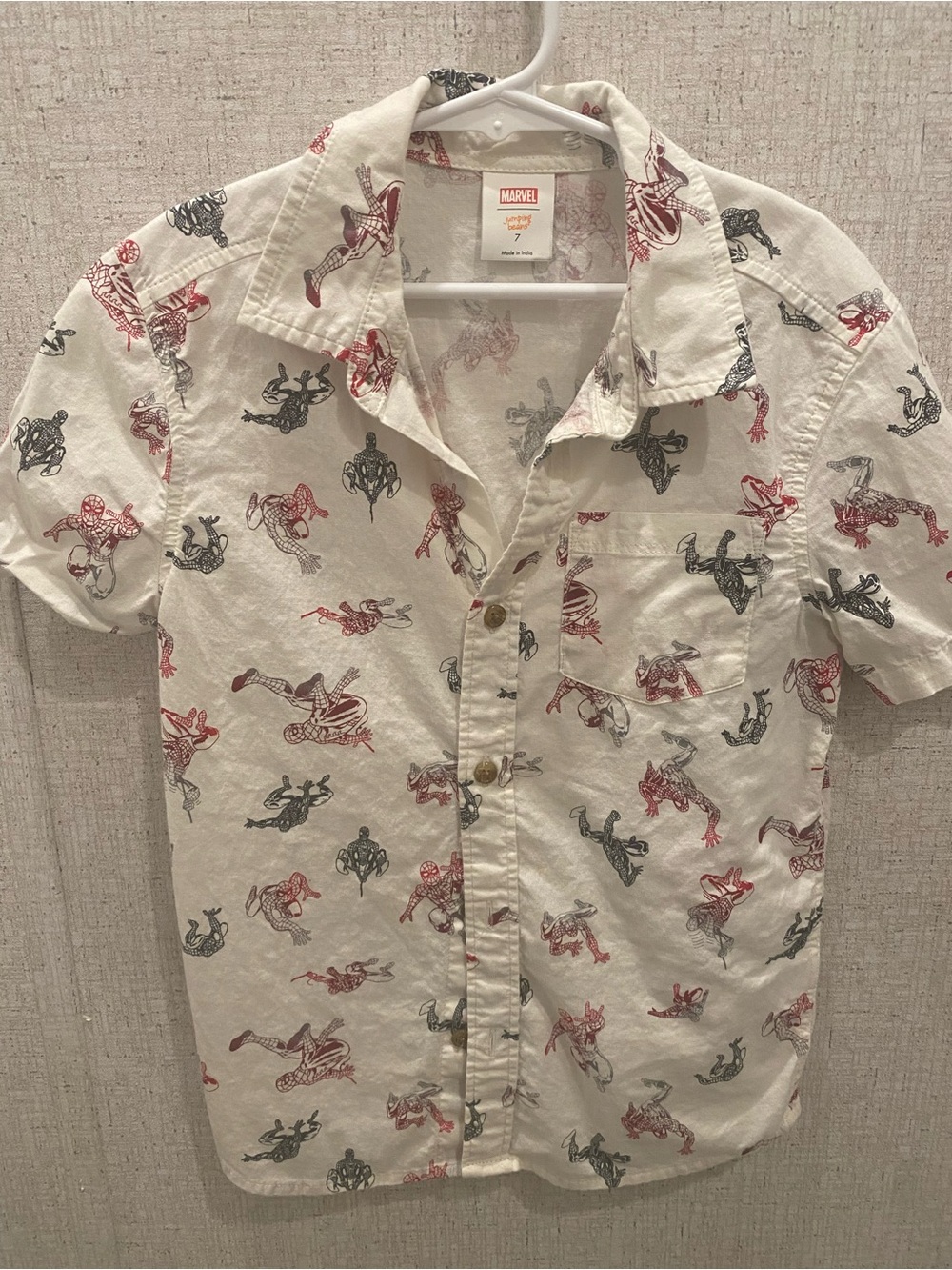Marvel Cream Short-Sleeve Button-Down Shirt with Spider-man Character Prints